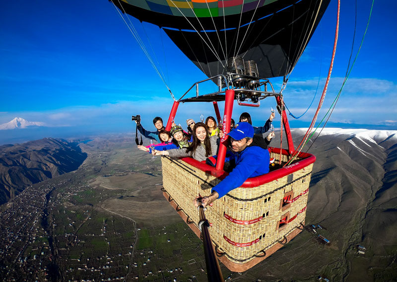 Sky balloon flights in Armenia